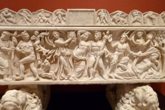 Bacchanale sur un sarcophage romain de 210-220 après JC - wikimedia commons, getty collection CC BY-SA 2.0