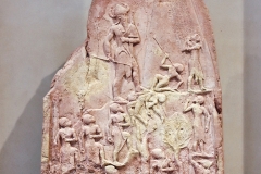 Stèle de la victoire de Naram Sin, période babylonienne, 12ème siècle av. J.-C., SL