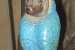 Thot, dieu-Lune égyptien en babouin, 330 av. J.-C., Louvre - wikimedia commons, domaine public