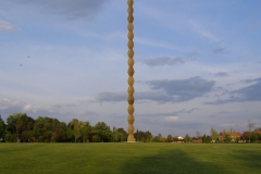 Colonne de l’infini, Târgu Jiu, Constantin Brancusi, 1938 - Wikimedia commons, Mike Master –own work, CC BY-SA 3.0