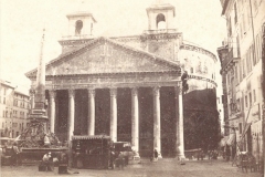 Panthéon  avec tours chrétiennes, Rome, 19ème siècle - wikimedia commons, domaine public
