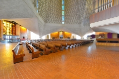 Cathédrale Sainte Marie de l’Assomption, San Francisco, Pietro Belluschi et Pier Luigi Nervi,, 1971 - wikimedia commons, David Leigh Ellis, CC BY-SA 3.0