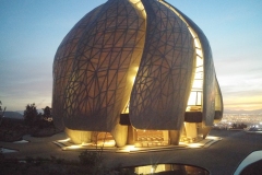 Temple Baha’i, Santiago du Chili, Siamak Hariri, 2016 - wikimedia commons, Tiago Masrour, CC BY-SA 4.0