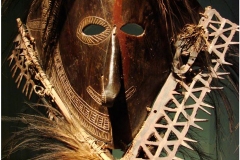 Masque indigène, Détroit de Torres, Australie, 19ème siècle - Wikimedia commons, par Guérin Nicolas, travail personnel, CC BY-SA 3.0
