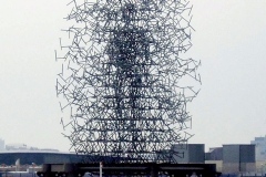 Quantum clouds, Antony Gormley, 2012 - Wikimedia commons, par Andy Roberts, GB- Flickr, CC BY 2.0