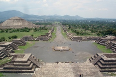 Teotihuacan, 200 av. J.-C. - wikimedia commons, domaine public