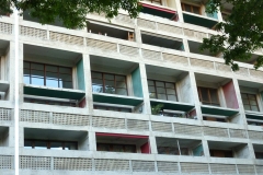 Cité radieuse, façade, Le Corbusier, Marseille, 1952 - wikimédia commons, Michel Georges Bernard, CC BY-SA 3.0